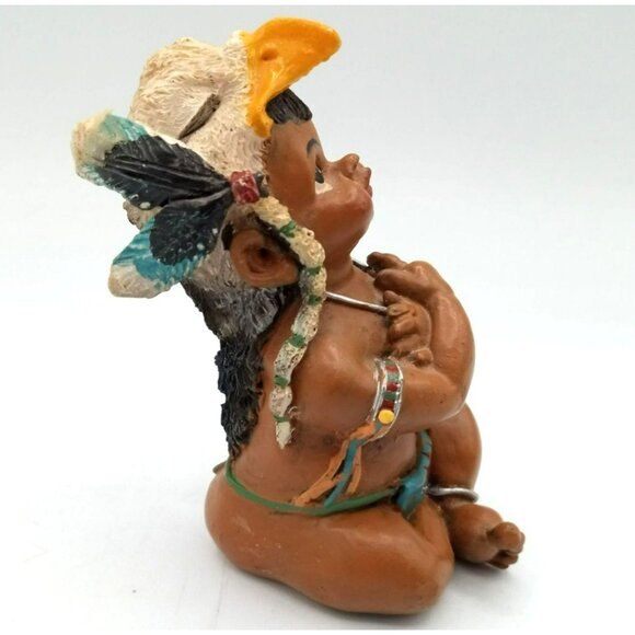 Native American Baby Wearing Eagle Headdress Feather 3.25 Inch Vintage Figurine - Picture 3 of 14